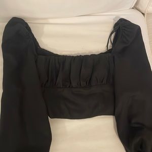 princess polly black cropped long sleeve size 2